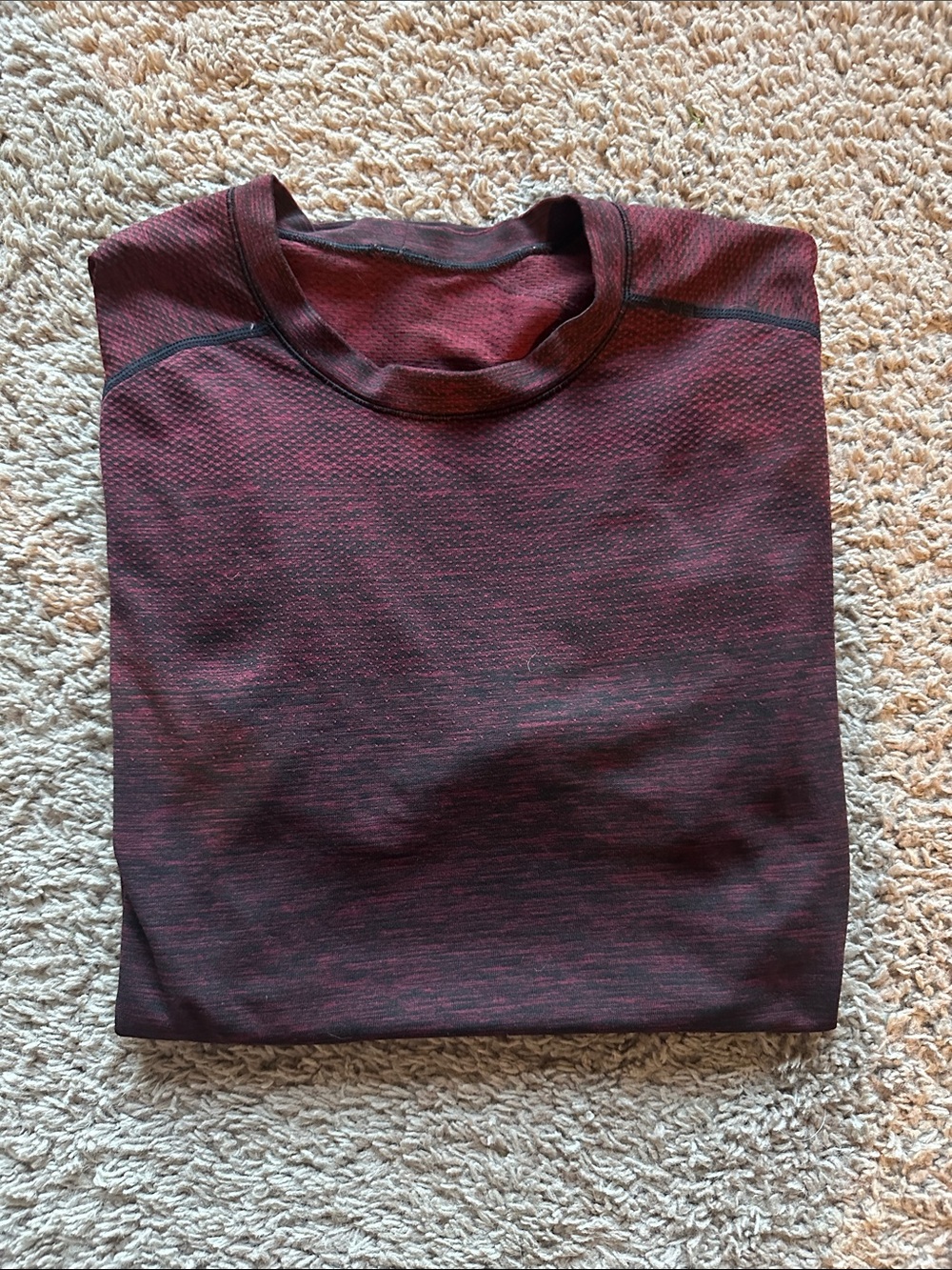 Men’s LuluLemon Athletic T-Shirt - Maroon
